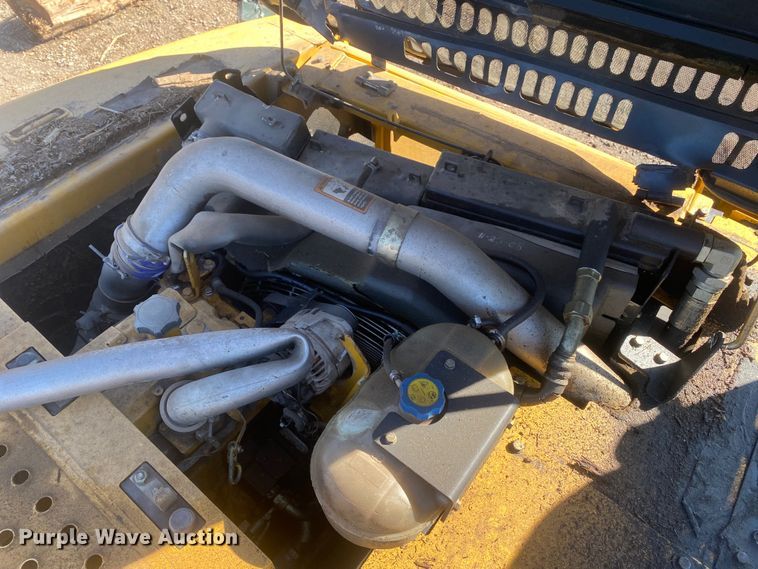 image for item DN8237 2008 John Deere 200DLC  excavator