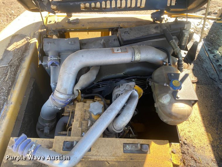 image for item DN8237 2008 John Deere 200DLC  excavator