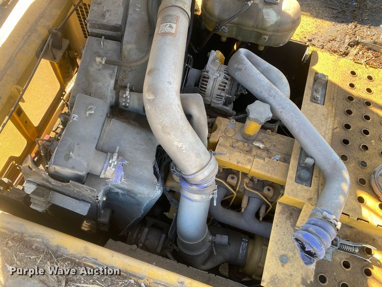 image for item DN8237 2008 John Deere 200DLC  excavator