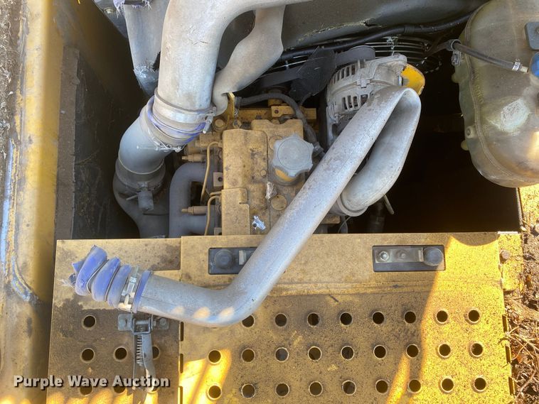 image for item DN8237 2008 John Deere 200DLC  excavator