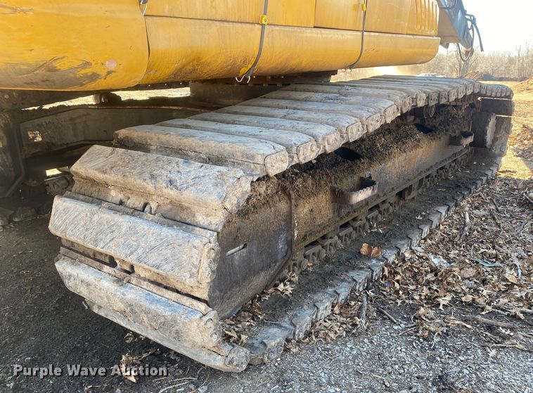 image for item DN8237 2008 John Deere 200DLC  excavator