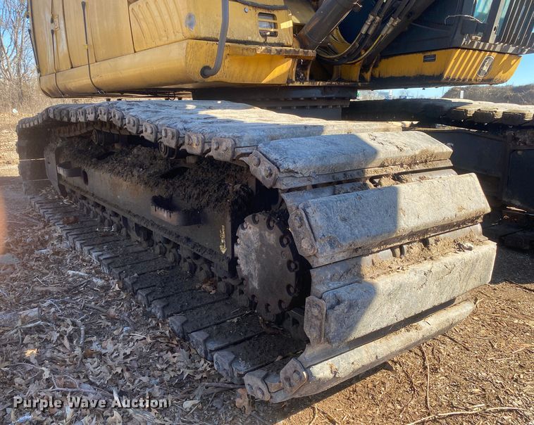 image for item DN8237 2008 John Deere 200DLC  excavator