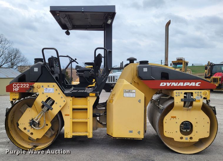 image for item DO3585 Dynapac CC222HF  double drum vibratory roller