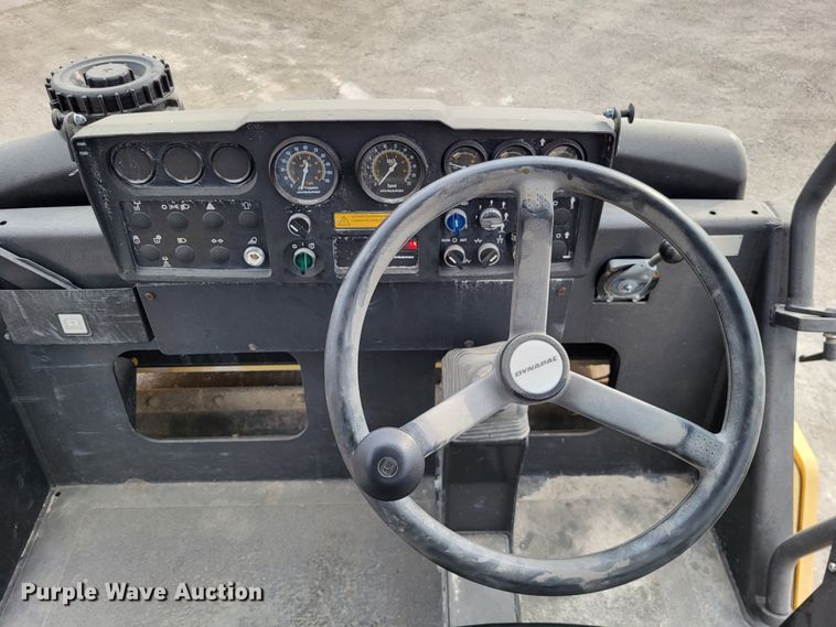 image for item DO3585 Dynapac CC222HF  double drum vibratory roller