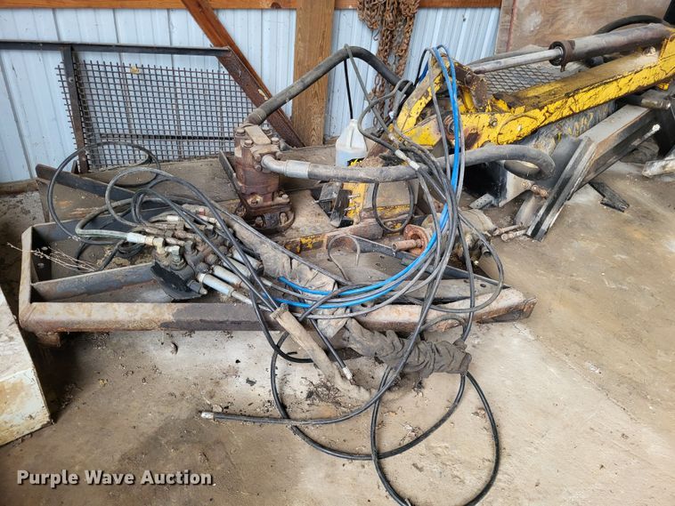 image for item DO3587 Alamo VRSA  side boom rotary mower