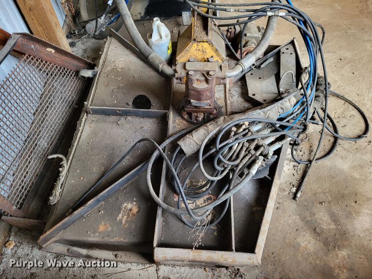 image for item DO3587 Alamo VRSA  side boom rotary mower