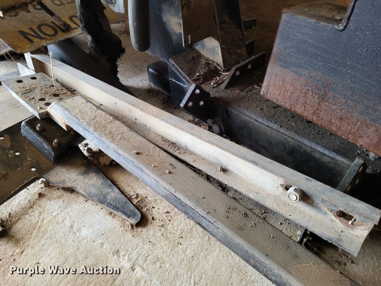 image for item DO3587 Alamo VRSA  side boom rotary mower