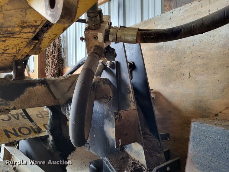 image for item DO3587 Alamo VRSA  side boom rotary mower