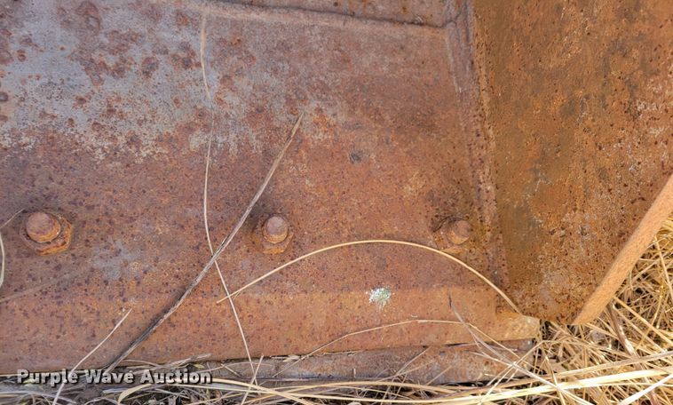 image for item DO4172 1988 John Deere 790D  amphibious excavator