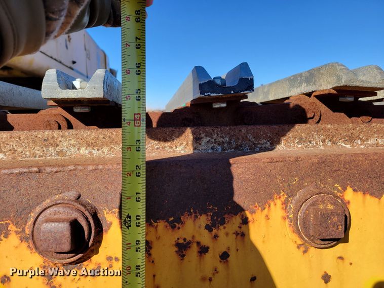 image for item DO4172 1988 John Deere 790D  amphibious excavator