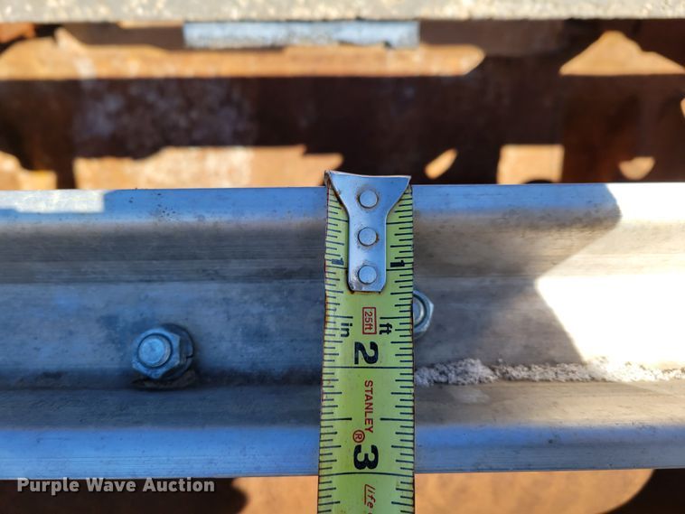 image for item DO4172 1988 John Deere 790D  amphibious excavator