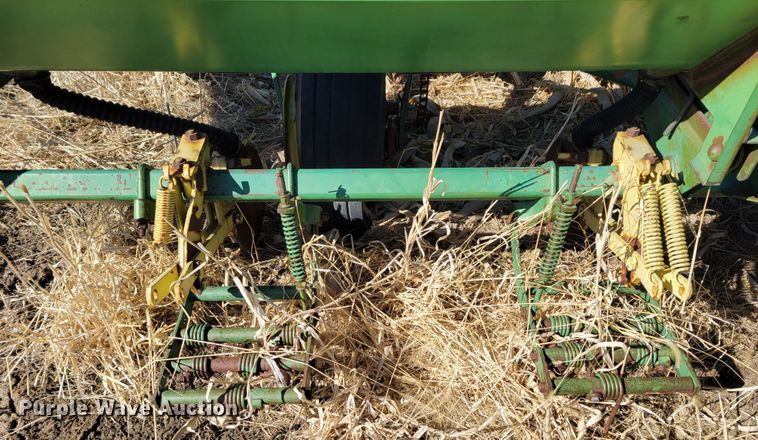 image for item DO4173 John Deere P-1300  planter