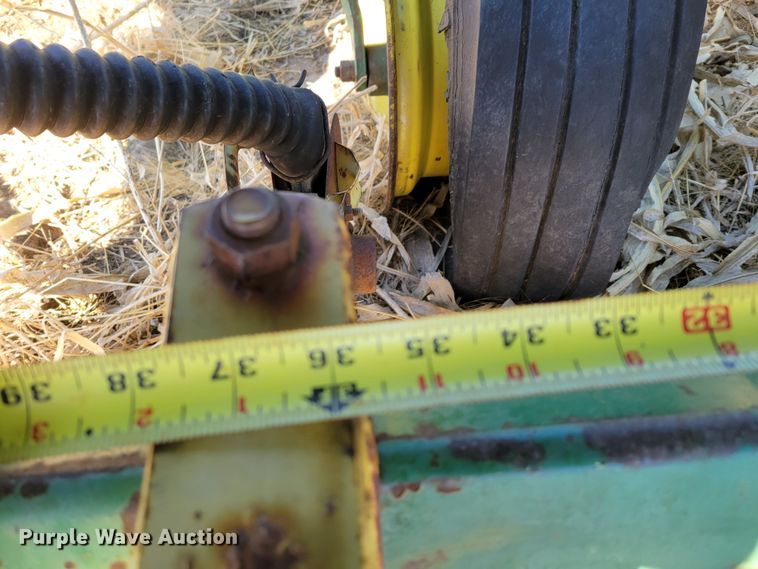 image for item DO4173 John Deere P-1300  planter