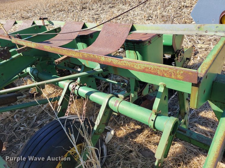 image for item DO4173 John Deere P-1300  planter
