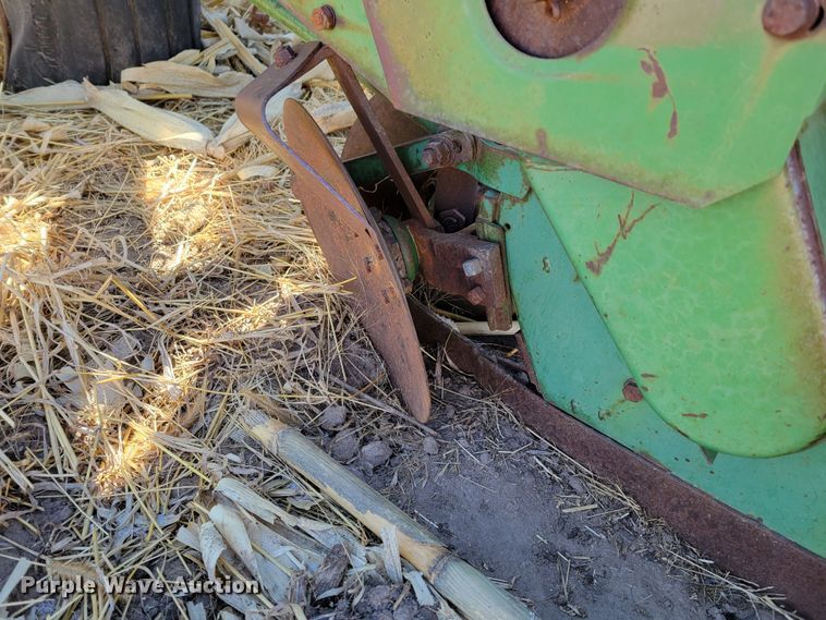 image for item DO4173 John Deere P-1300  planter