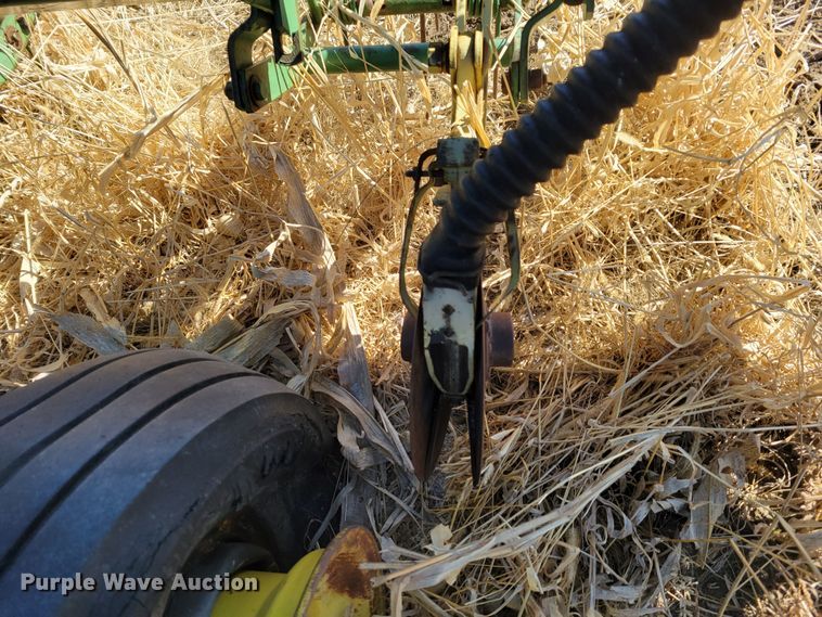 image for item DO4173 John Deere P-1300  planter