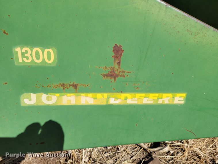 image for item DO4173 John Deere P-1300  planter