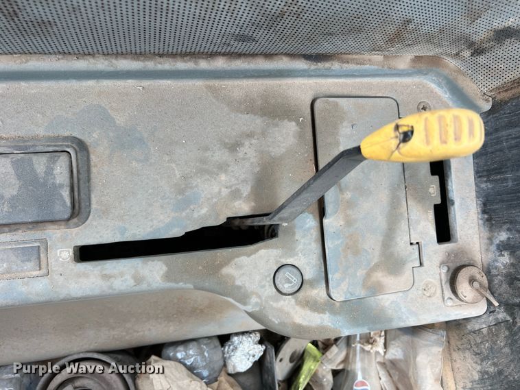 image for item DP0020 2000 Case CX90  tractor