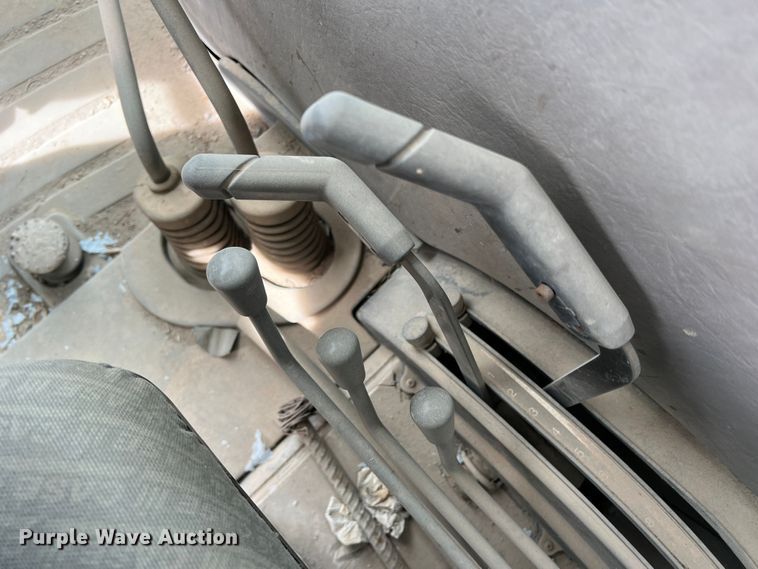 image for item DP0021 Case JX90  tractor