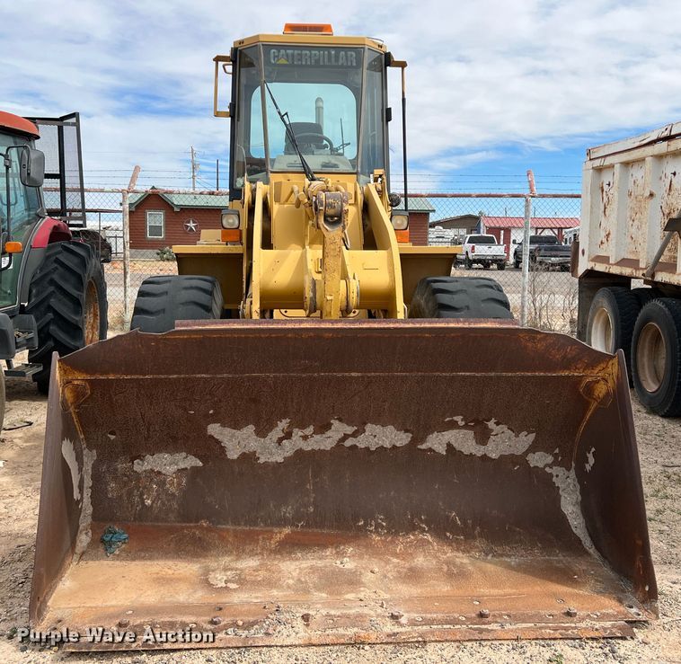 image for item DP0022 1993 Caterpillar 928F  wheel loader