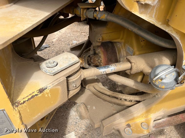 image for item DP0022 1993 Caterpillar 928F  wheel loader