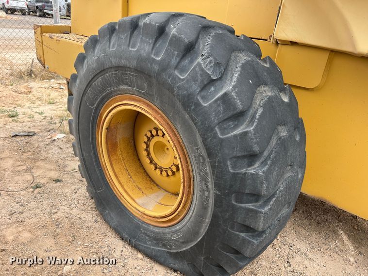 image for item DP0022 1993 Caterpillar 928F  wheel loader