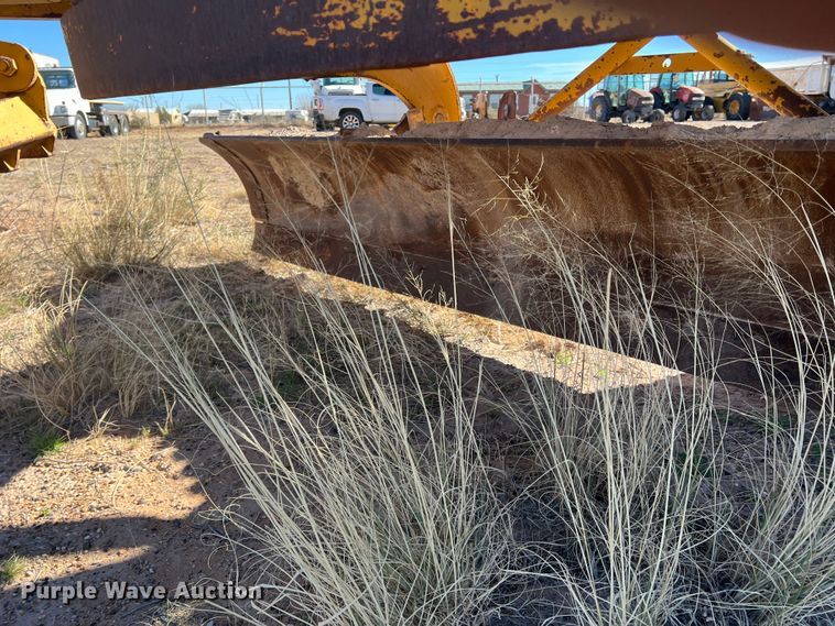 image for item DP0028 1972 Caterpillar 120  rigid frame motor grader