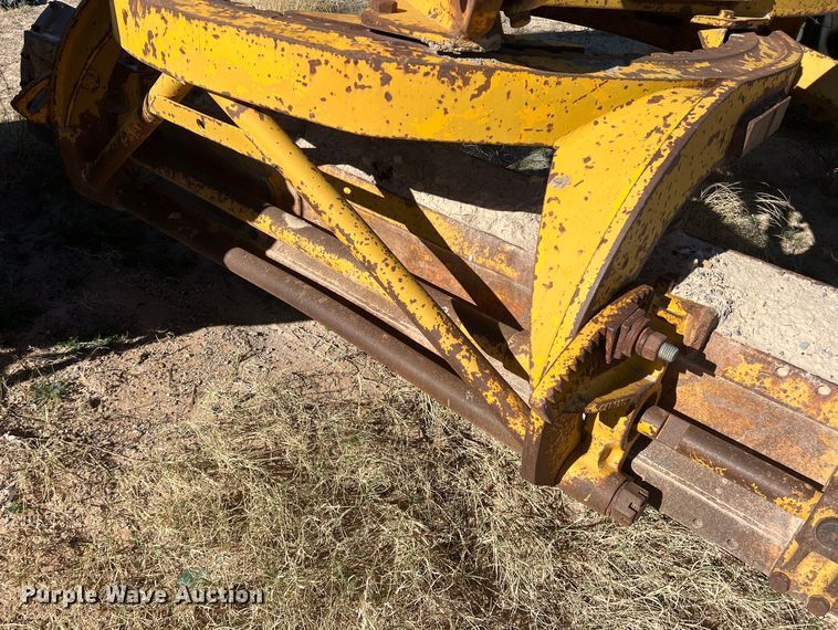 image for item DP0028 1972 Caterpillar 120  rigid frame motor grader
