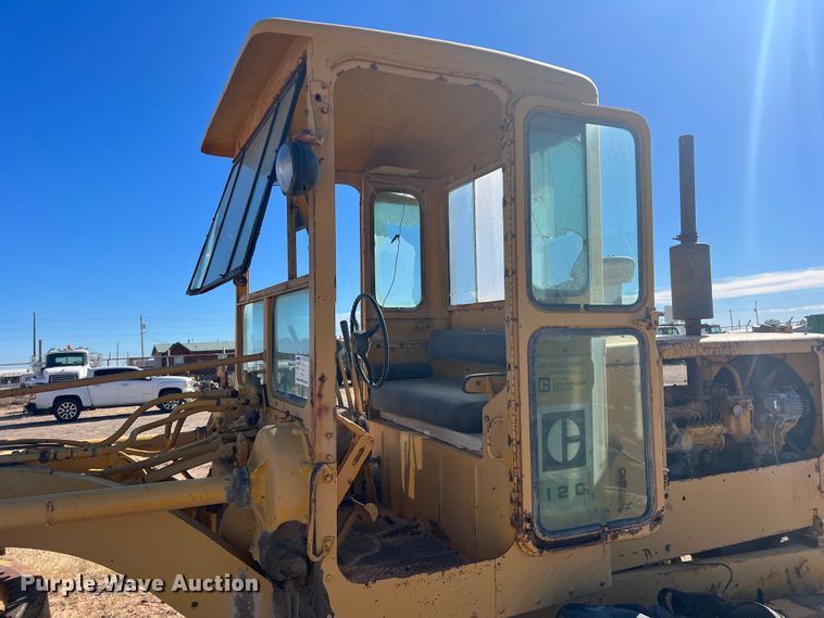 image for item DP0028 1972 Caterpillar 120  rigid frame motor grader