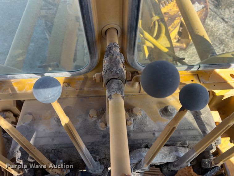 image for item DP0028 1972 Caterpillar 120  rigid frame motor grader