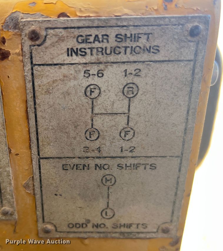 image for item DP0028 1972 Caterpillar 120  rigid frame motor grader