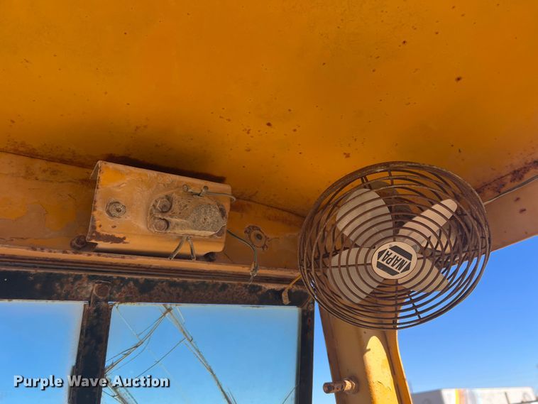 image for item DP0028 1972 Caterpillar 120  rigid frame motor grader