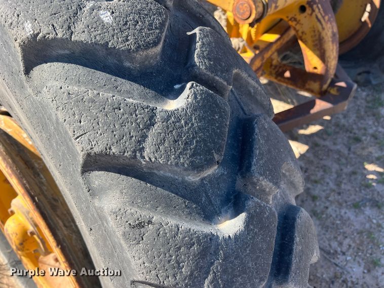 image for item DP0028 1972 Caterpillar 120  rigid frame motor grader