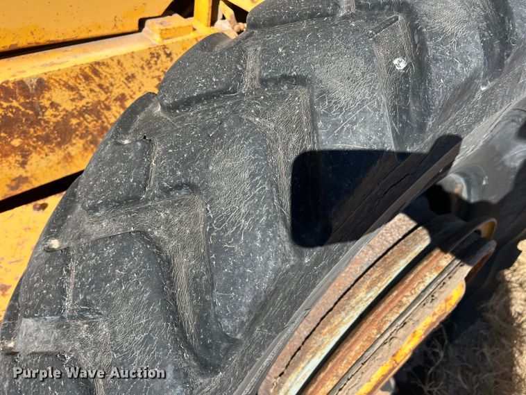 image for item DP0028 1972 Caterpillar 120  rigid frame motor grader