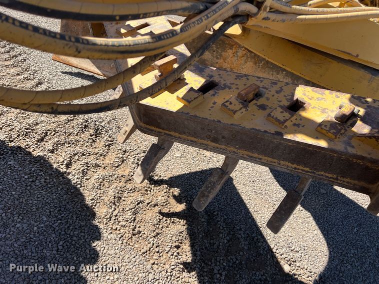 image for item DP0029 Caterpillar 120H  motor grader