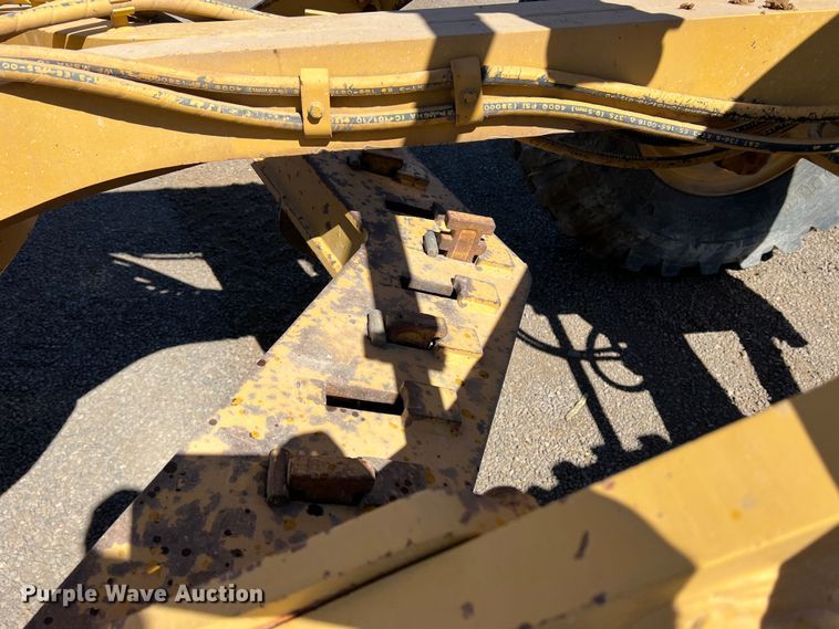 image for item DP0029 Caterpillar 120H  motor grader