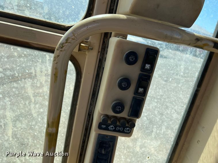 image for item DP0029 Caterpillar 120H  motor grader