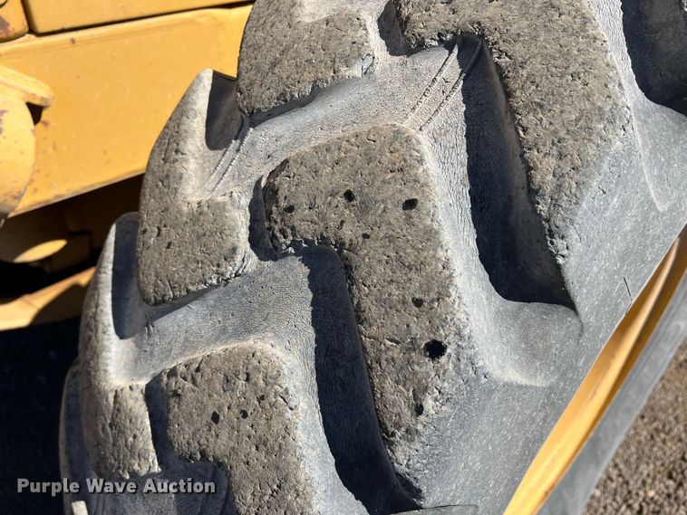 image for item DP0029 Caterpillar 120H  motor grader