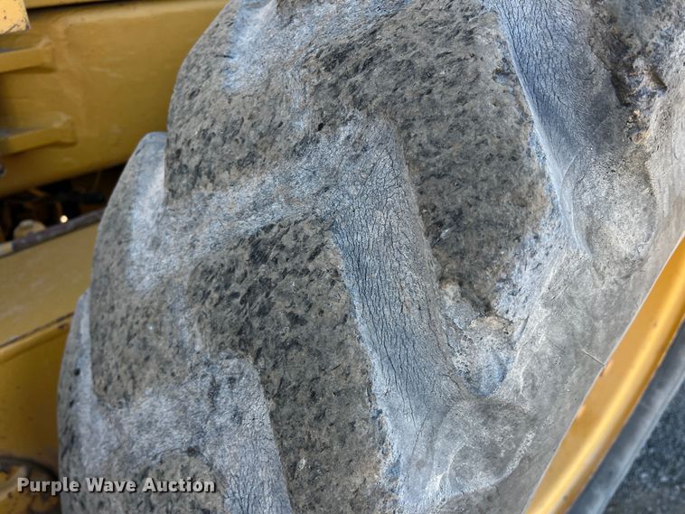 image for item DP0029 Caterpillar 120H  motor grader