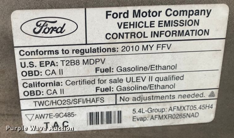 image for item DP8618 2010 Ford E350 Super Duty XL  van