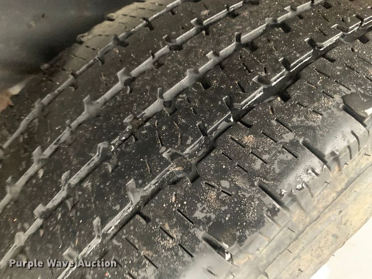 image for item DP8618 2010 Ford E350 Super Duty XL  van