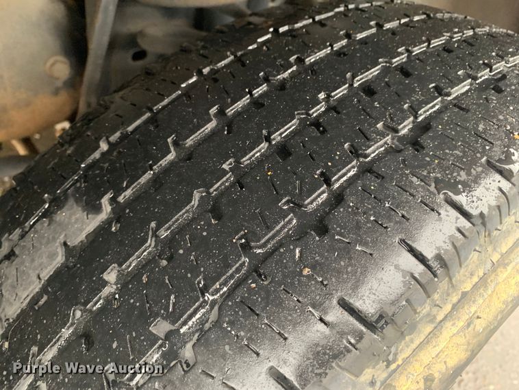 image for item DP8618 2010 Ford E350 Super Duty XL  van