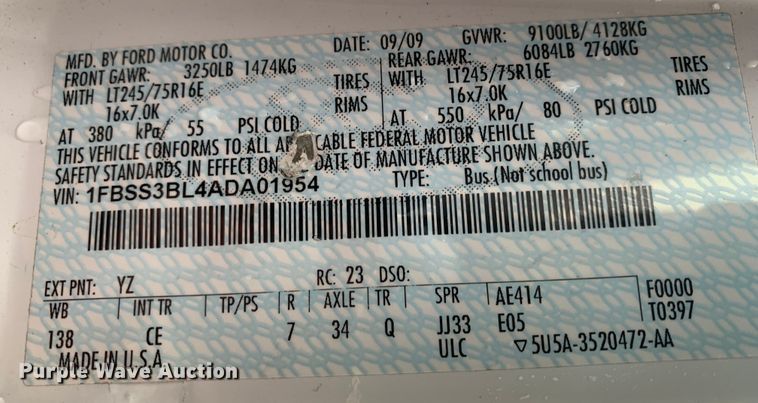 image for item DP8618 2010 Ford E350 Super Duty XL  van