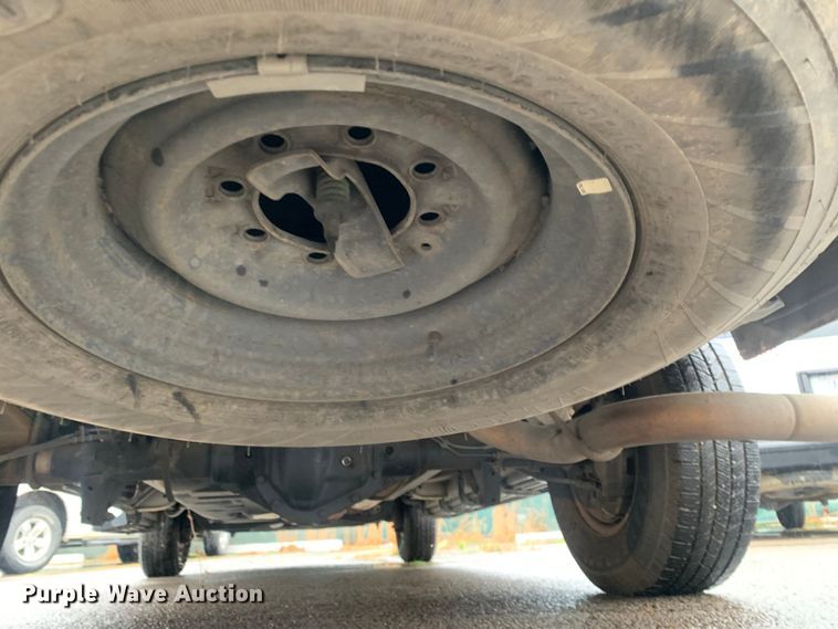 image for item DP8619 2013 Ford E350 Super Duty XL  van