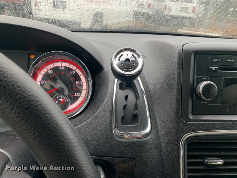 image for item DP8620 2013 Dodge Grand Caravan  van