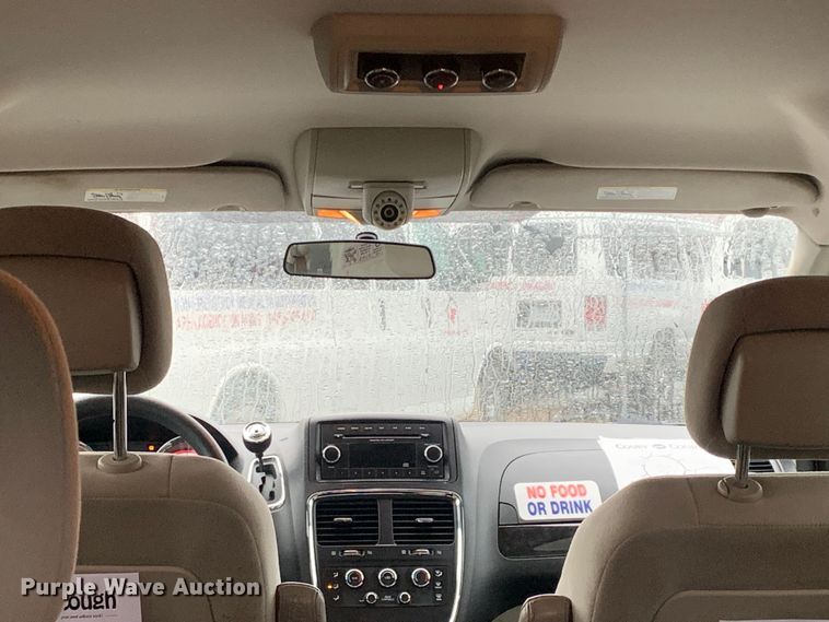 image for item DP8620 2013 Dodge Grand Caravan  van