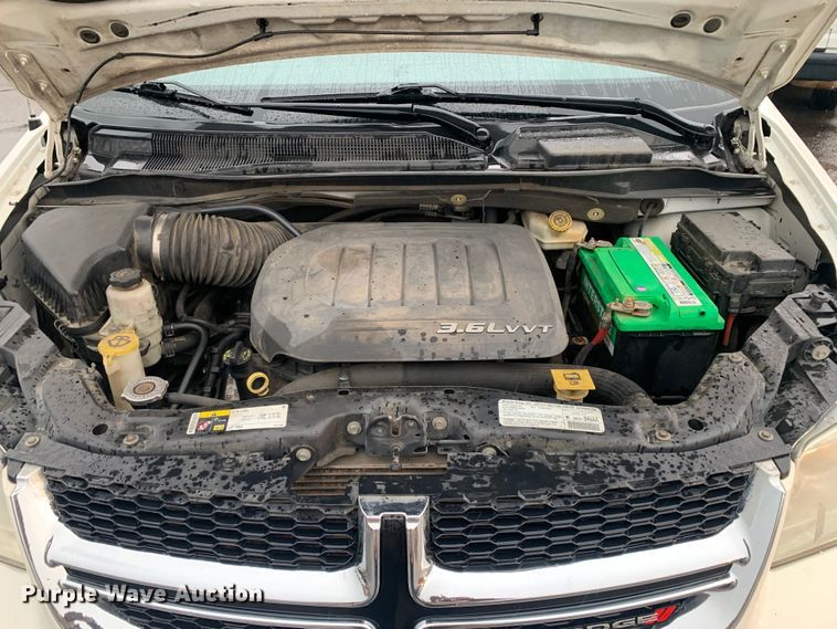 image for item DP8620 2013 Dodge Grand Caravan  van