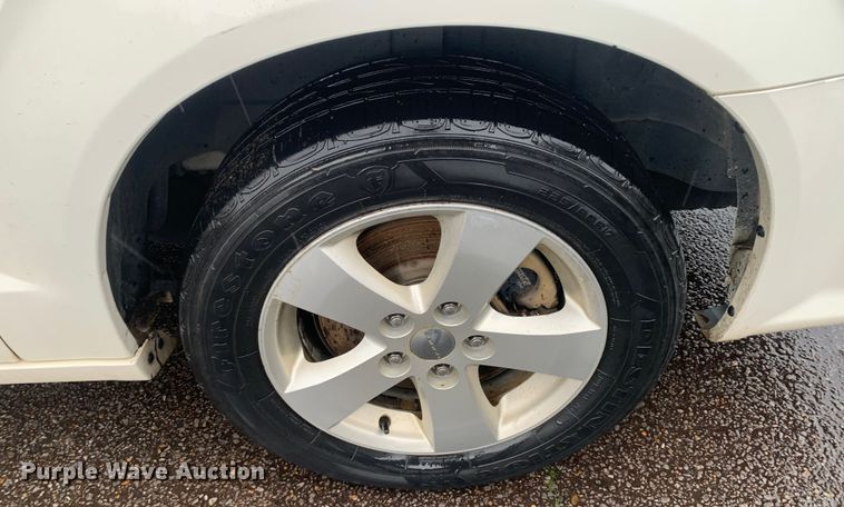 image for item DP8620 2013 Dodge Grand Caravan  van