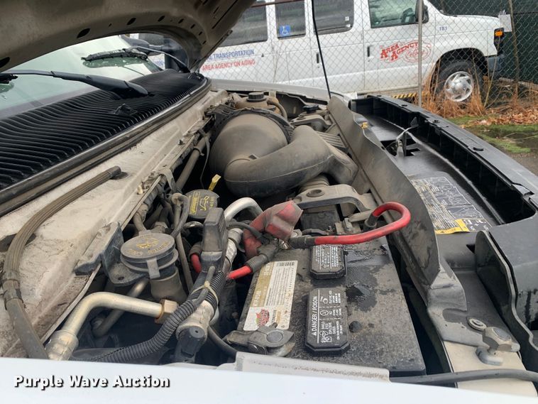 image for item DP8621 2011 Ford E350 Super Duty  van