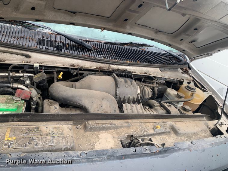 image for item DP8622 2013 Ford E350 Super Duty XL  van